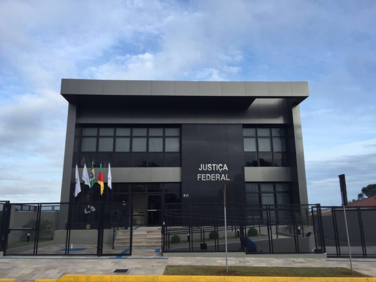 Segunda (e atual) sede da Subseção de Cruz Alta, Rua Coronel Lúcio Annes Dias nº 811, Bairro São José. (2016)