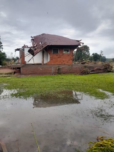 Antiga residência da servidora Bruna Maria Englert, após a enchente.